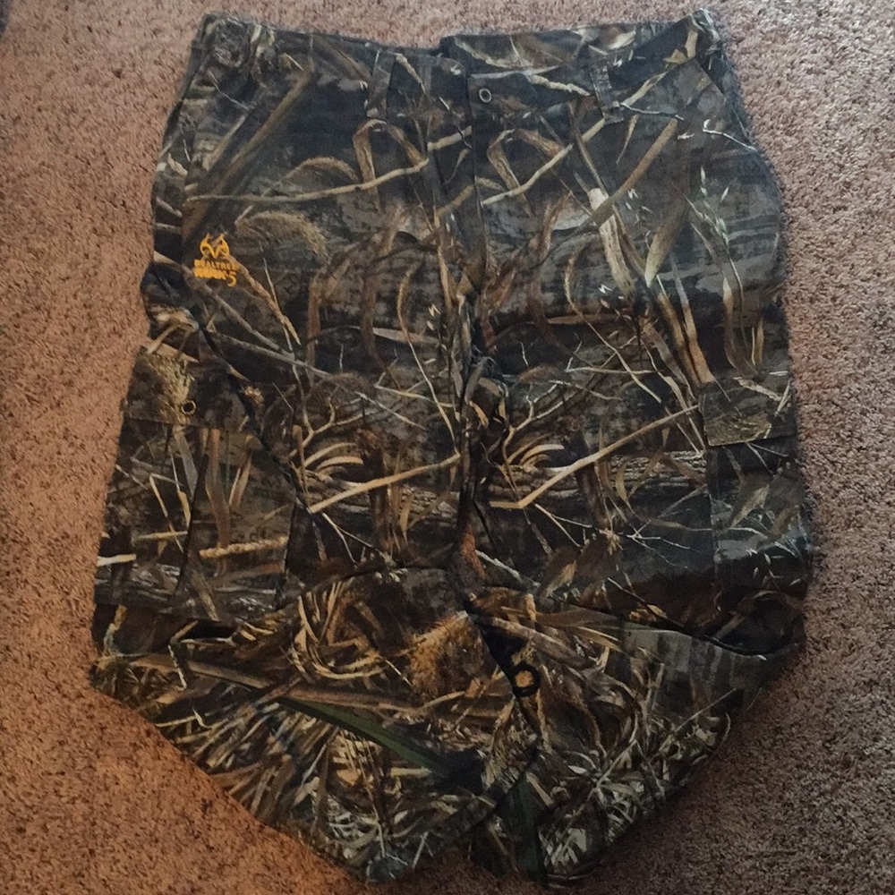Camo cargo pants